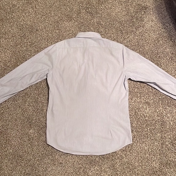 Express Fitted Dress Shirt - Picture 3 of 4